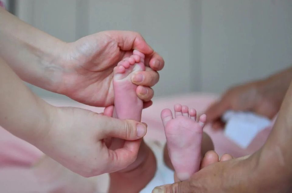  住院分娩费用显著降低，生育保障政策持续完善。 新闻 住院分娩费用显著降低，生育保障政策持续完善。 新闻 住院分娩费用显著降低，生育保障政策持续完善。 新闻