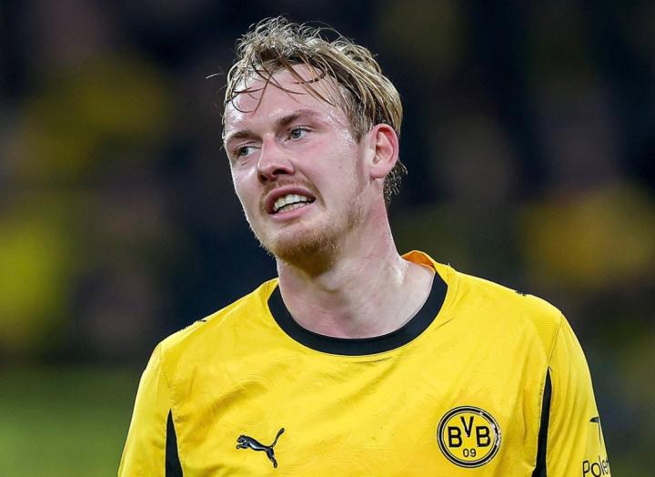  多特中场布兰特即将自由离队；英超两强抛出橄榄枝，夏季转会或掀波澜。 体育新闻 多特中场布兰特即将自由离队；英超两强抛出橄榄枝，夏季转会或掀波澜。 体育新闻