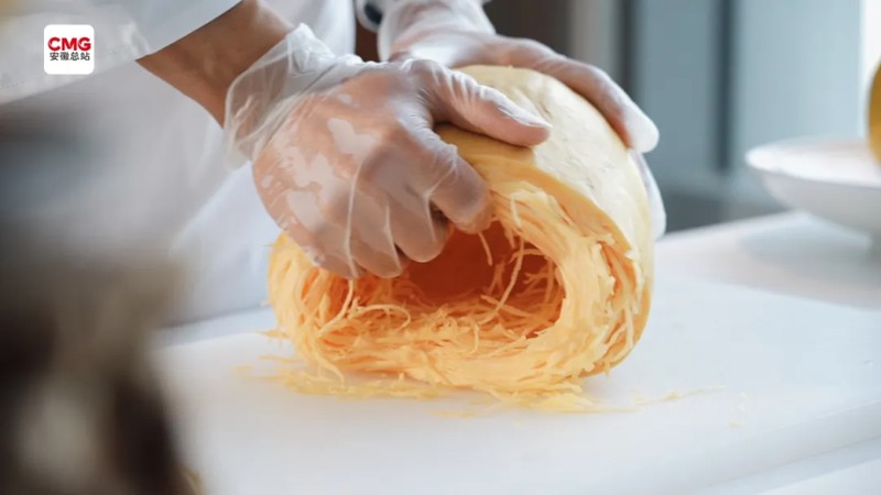  安徽金丝绞瓜的神奇之旅：从田间走向全国舞台；天然成丝引赞叹，省委书记现场邀约探秘 文化旅游