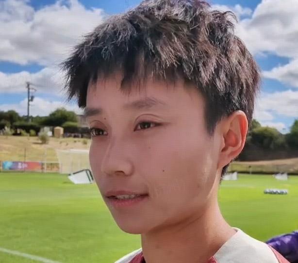  重返珀斯赛场，张琳艳心路历程；胜利只是开始，霜姐陪伴前行。 体育新闻