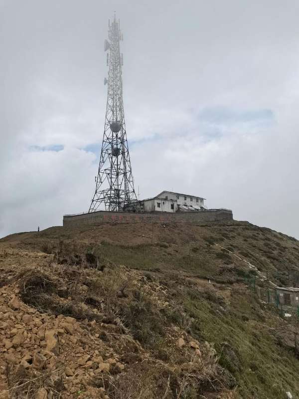 海拔3614米山巅岗位;方圆十公里无人区;社恐向往的宁静值守 新闻