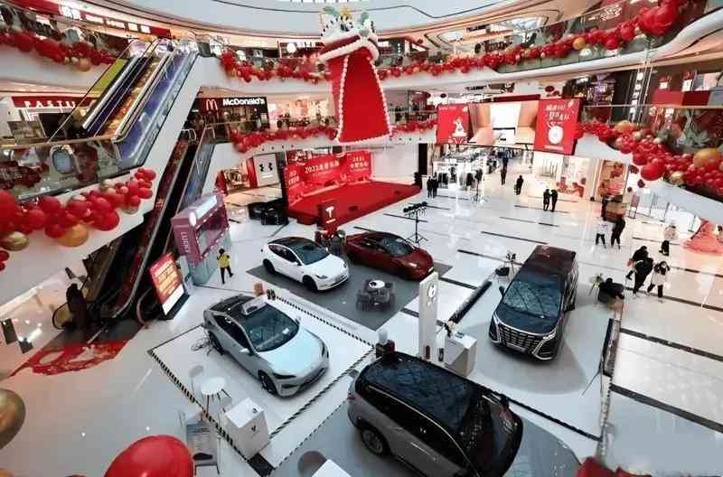  零跑汽车缅甸工厂喜获首台B10，蔚来换电站加速布局；中国汽研南方基地开启新篇 汽车科技