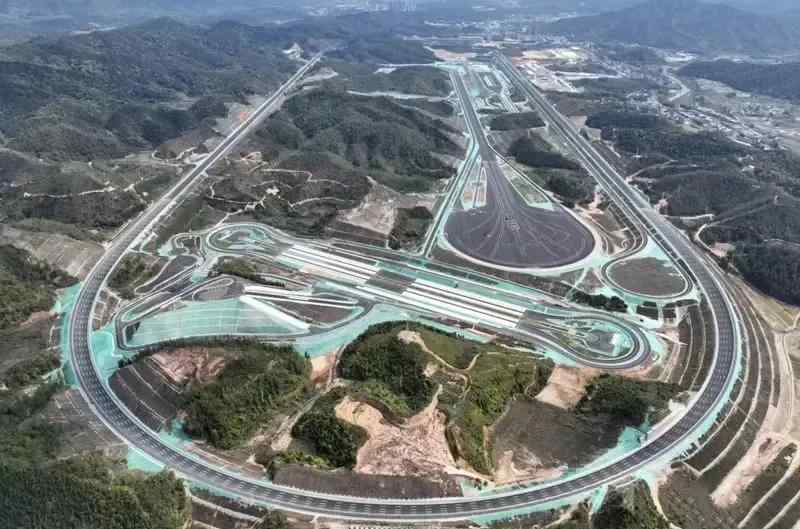  零跑汽车缅甸工厂喜获首台B10，蔚来换电站加速布局；中国汽研南方基地开启新篇 汽车科技