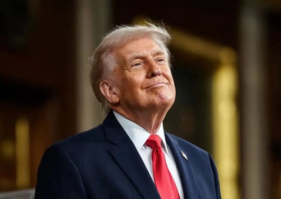 国际能源通道争议升级后出现缓和迹象;多方表态凸显复杂博弈。 股票财经