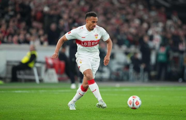 莱韦林因伤离开德国队训练营;球队不再额外征调球员;伤病管理成为备战重点。 体育新闻 莱韦林因伤离开德国队训练营;球队不再额外征调球员;伤病管理成为备战重点。 体育新闻