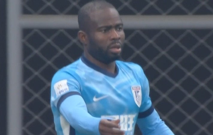 梭鱼湾激战落幕;阿奇姆彭独进一球助主队首胜;中超第3轮最佳球员荣誉归属揭晓。 体育新闻 梭鱼湾激战落幕;阿奇姆彭独进一球助主队首胜;中超第3轮最佳球员荣誉归属揭晓。 体育新闻