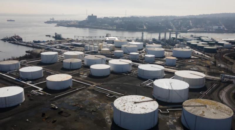  【能源博弈】美国对伊制裁的经济悖论：为何搬起石头砸自己的脚 股票财经