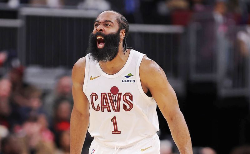  骑士的逆袭方程式：哈登加盟后的战术重构与季后赛突围 体育新闻