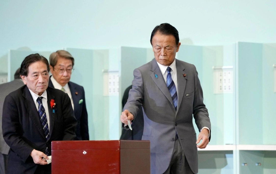  【困局启示】当强硬姿态撞上经济命脉：高市早苗的故事警示了所有政治冒险者 新闻