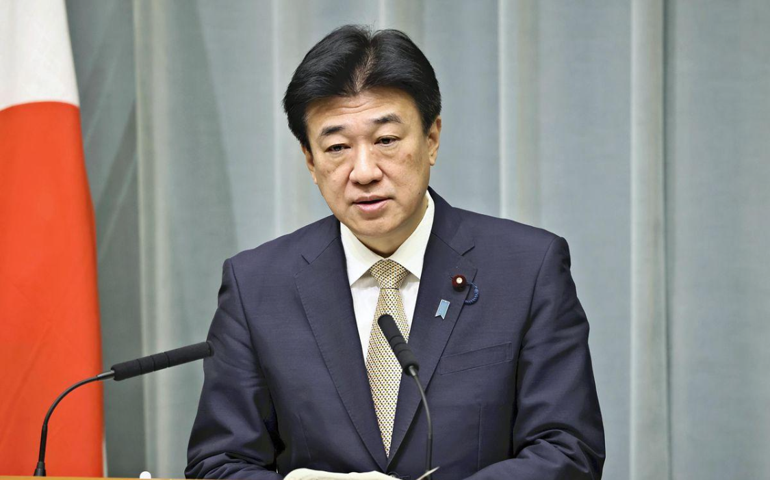  【困局启示】当强硬姿态撞上经济命脉：高市早苗的故事警示了所有政治冒险者 新闻