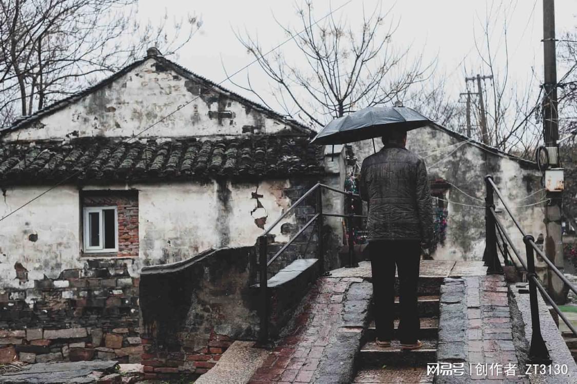  文本解构与技术重构：《西津桥 东津渡》散文化叙事的底层逻辑 影视小说