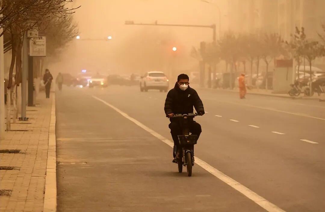  从数据看蒙古国百年经济困局：单一结构与地缘错位的深层博弈 股票财经